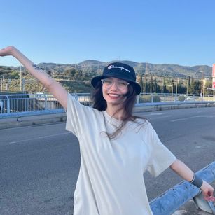 Model - Lou roleplay