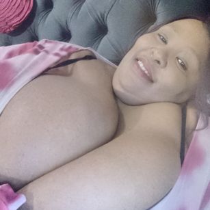 Model - Namzy79 Ebony