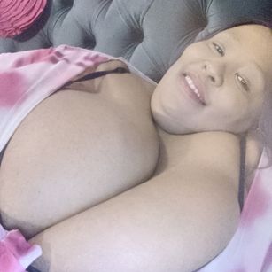 Model - Namzy79 sexybody