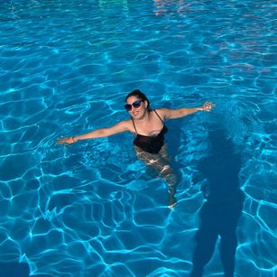 Model - Love New brunette