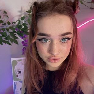 Model - FionaPowerpuff cute