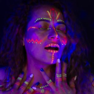 Model - Maria Jose hairblonde