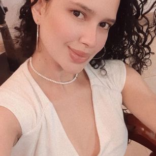 Model - Alaska Blue pussy