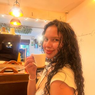 Model - Alaska Blue cei