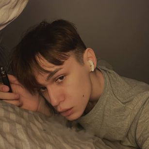 Model - SailerDiaz feet