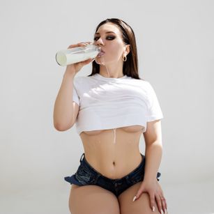 Model - Goddess_quirt joi