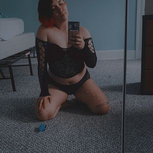 Model - Maze LaPlay submissive