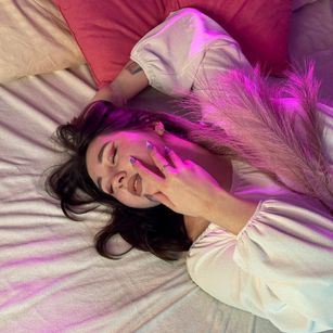 Model - Betty blowjob