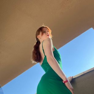 Model - Angel Foxy feet