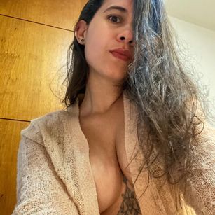 Model - Emily Miller SexToys