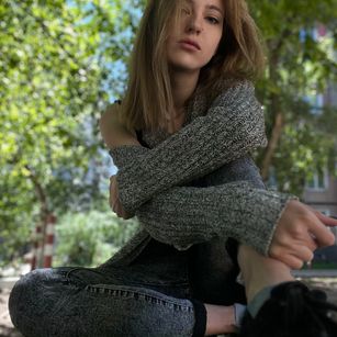 Model - Angelica feet