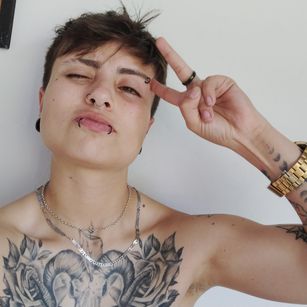 Model - Nicolai latin