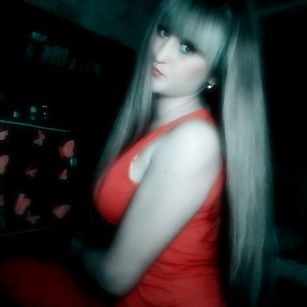 Model - AngelikaGuru 5