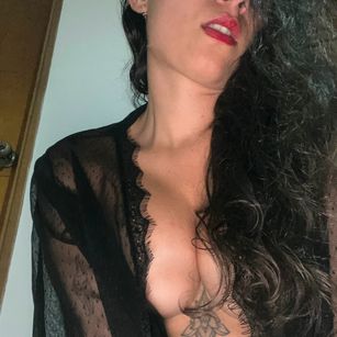 Model - Emily Miller roleplay