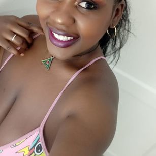 Model - Aurora Bolt anal