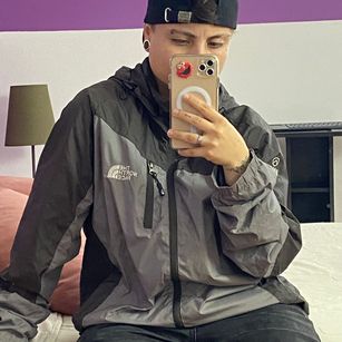 Model - Nicolai latin