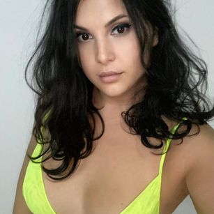 Model - MileenaNight blowjob