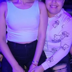 Model - isabella_and_daniela masturbacion