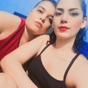 Model - isabella_and_daniela cum