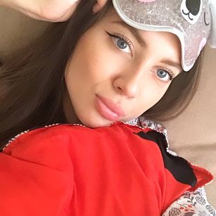 Model - Melani blowjob