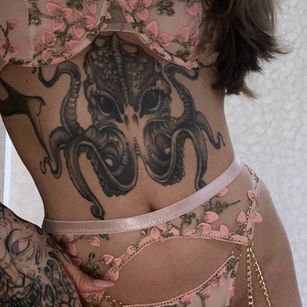 Model - NaomiLisss toys