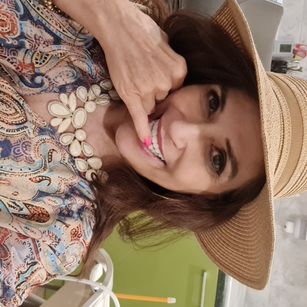 Model - Melissa Johnson milf