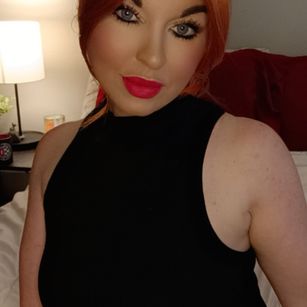 Model - LeeLoo dirty