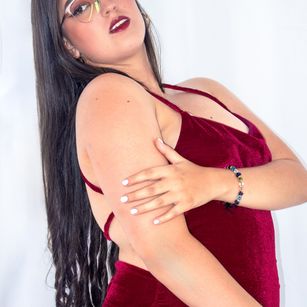 Model - Olivia Falcon dirtytalk