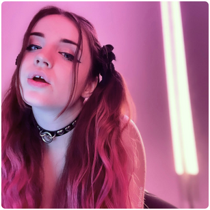 Model - kinserie submissive