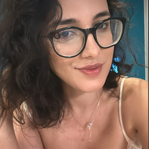 Model - Hidden Kitty ass