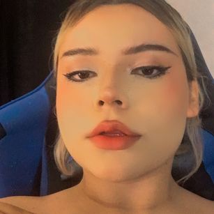 Model - maxxxine Bigdick