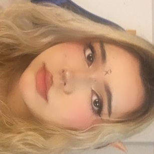 Model - maxxxine cum