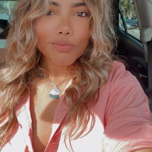 Model - Jessy Cats Blonde