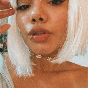 Model - Jessy Cats charming