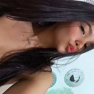 Model - chanell smith bigboobs