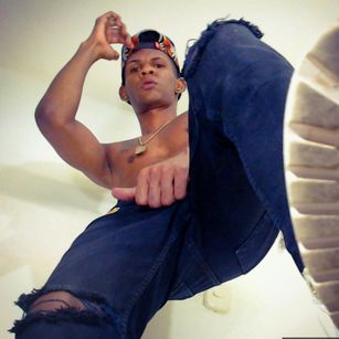 Model - jackson Montoya latin