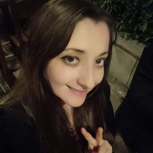 Model - HelenLatina coquette