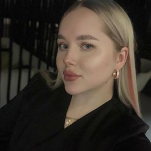 Model - Nataly bigboobs