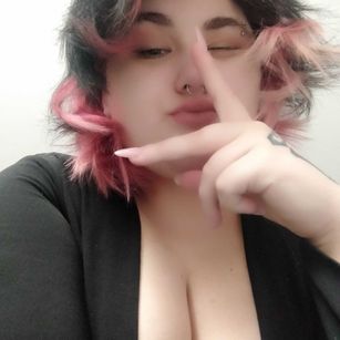 Model - Felicia legs