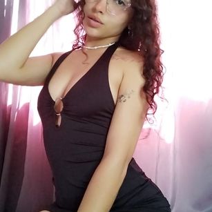 Model - Blair delgada