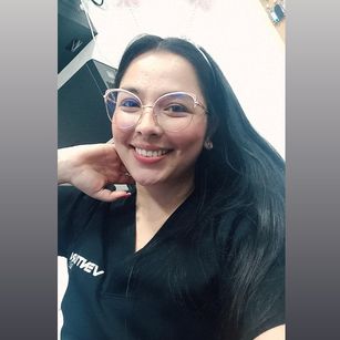 Model - Iris Moira sexy