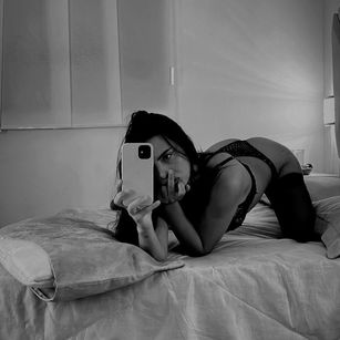 Model - Sarah Valencia roleplay