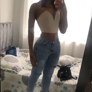 Model - Kimberly Moon anal