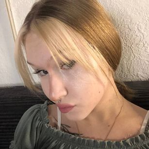 Model - Priscilla_Moore LUSH