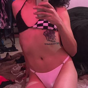 Model - Skinny Softboy cumshow