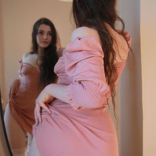 Model - Lana smalltits