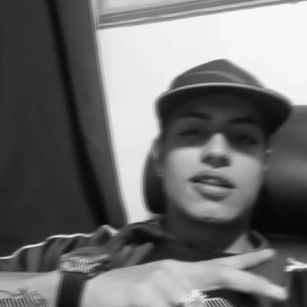 Model - ostin miller biglegs