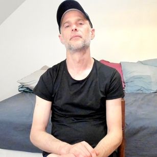 Model - marcfet cute