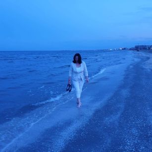 Model - Angela White femdom