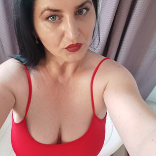 Model - Angela White dirty